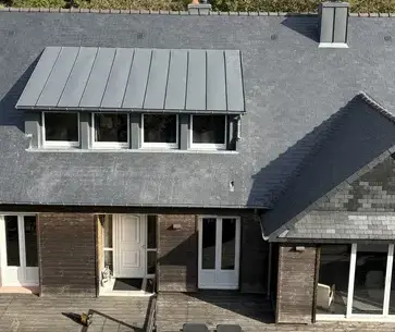 démoussage de toiture à Le Bourgneuf-la-Forêt - image 3