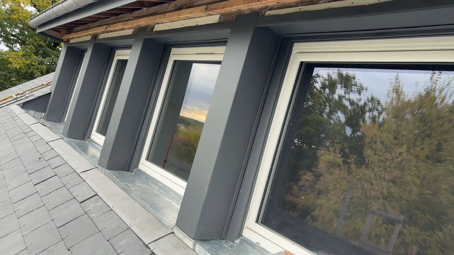 demoussage de toiture louverne