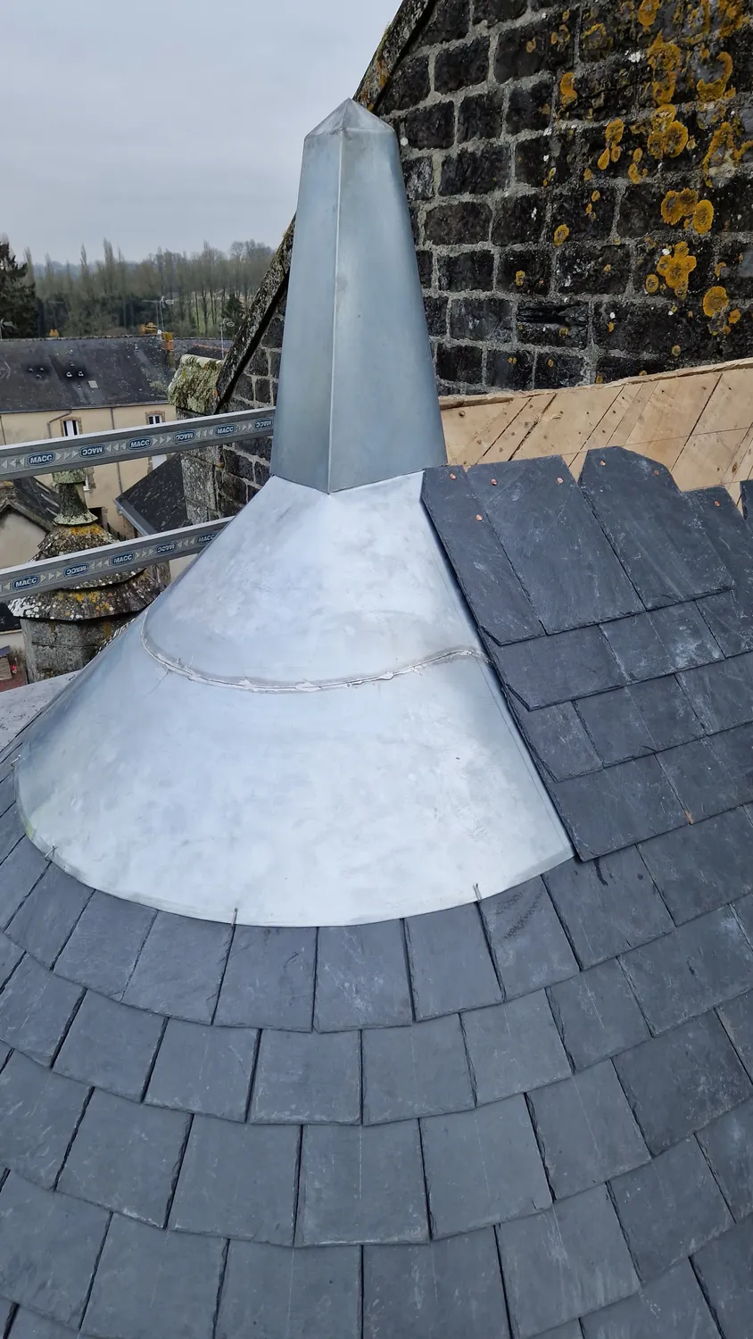 pose de fenetre de toit change