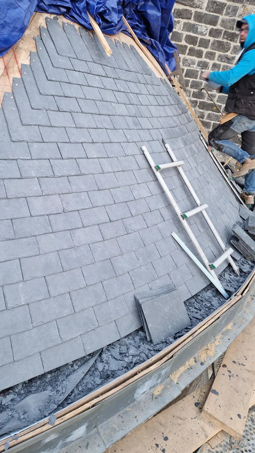 pose de fenetre de toit martigne sur mayenne